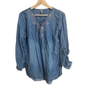 Bass Soft Lyocell Roll-Tab Sleeve Blouse Embroidered V-Neck Size M Romantic